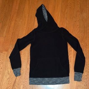 Lululemon hoodie sweater. 2